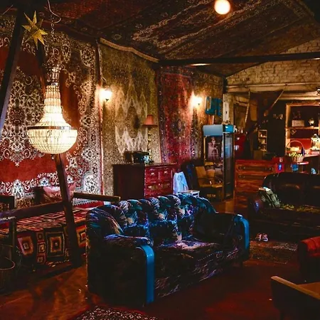 Антуражный Лофт В Центре Для Двоих Motel para Casais *