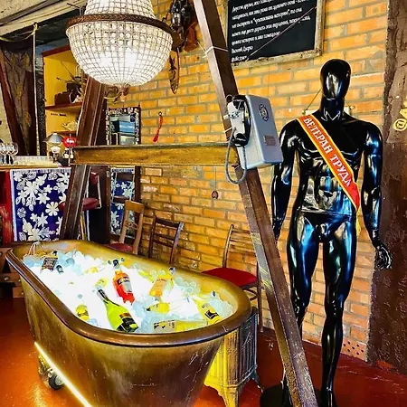 Антуражный Лофт В Центре Для Двоих Motel para Casais Kiev