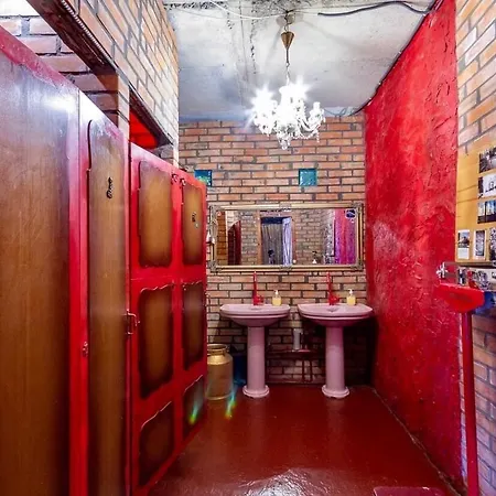 Motel para Casais Антуражный Лофт В Центре Для Двоих *